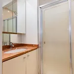 Wonderful Near Champs-elysees Apartament Paryż