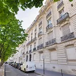 Wonderful Near Champs-elysees * Paryż