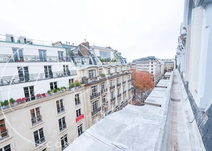Wonderful Near Champs-élysées * París